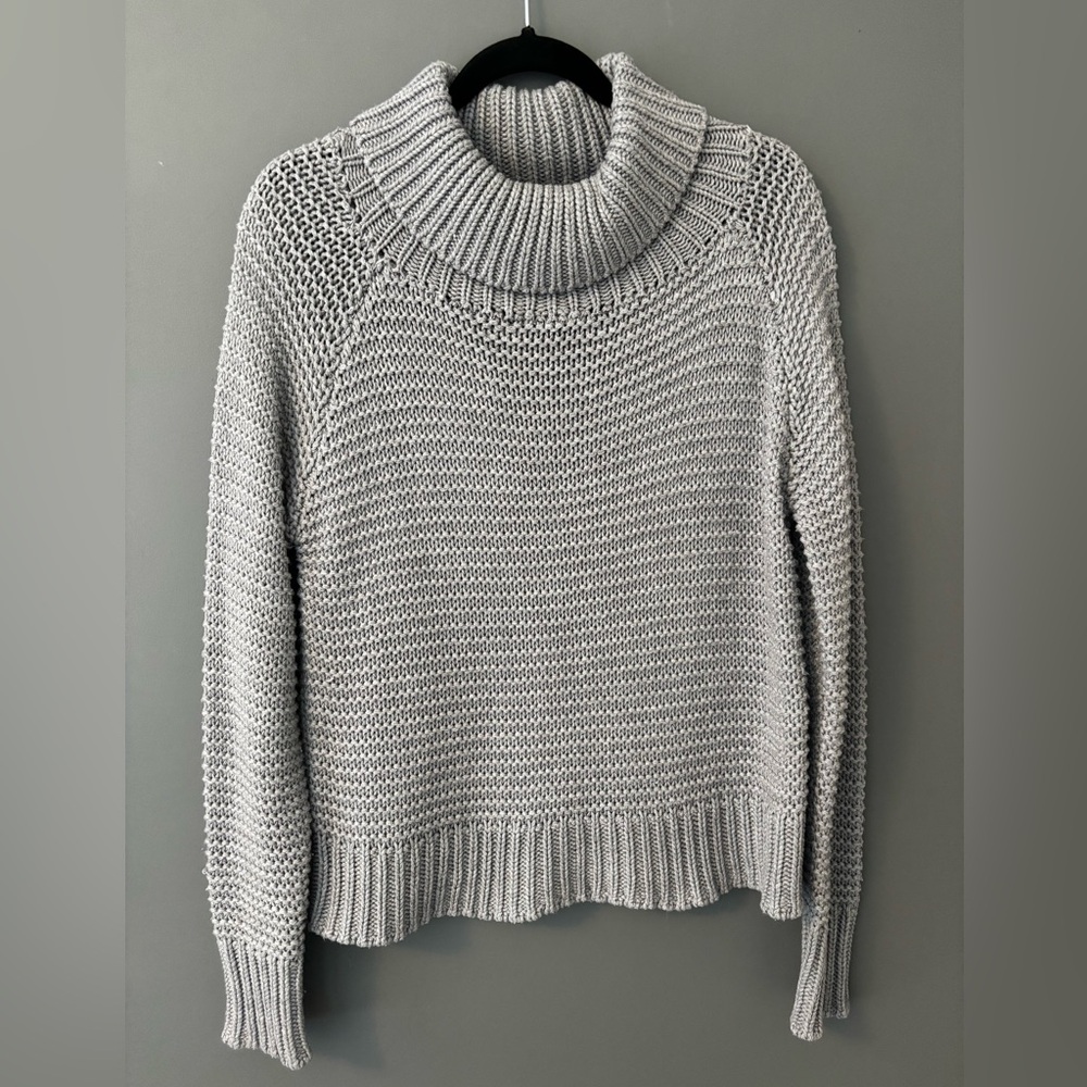 Cloth Gray Turtleneck Women Sweater